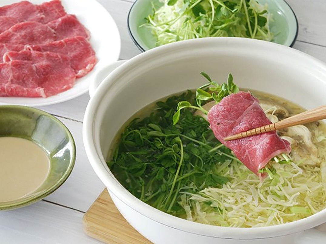 Ajo鍋（アホ鍋）～アヒージョ牛しゃぶ鍋～