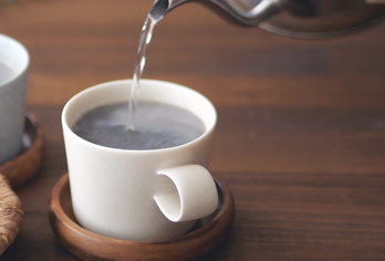 お湯で飲んでも