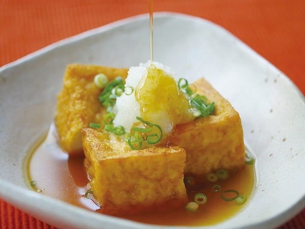 焼くだけ簡単！ごま油香る、厚揚げ豆腐